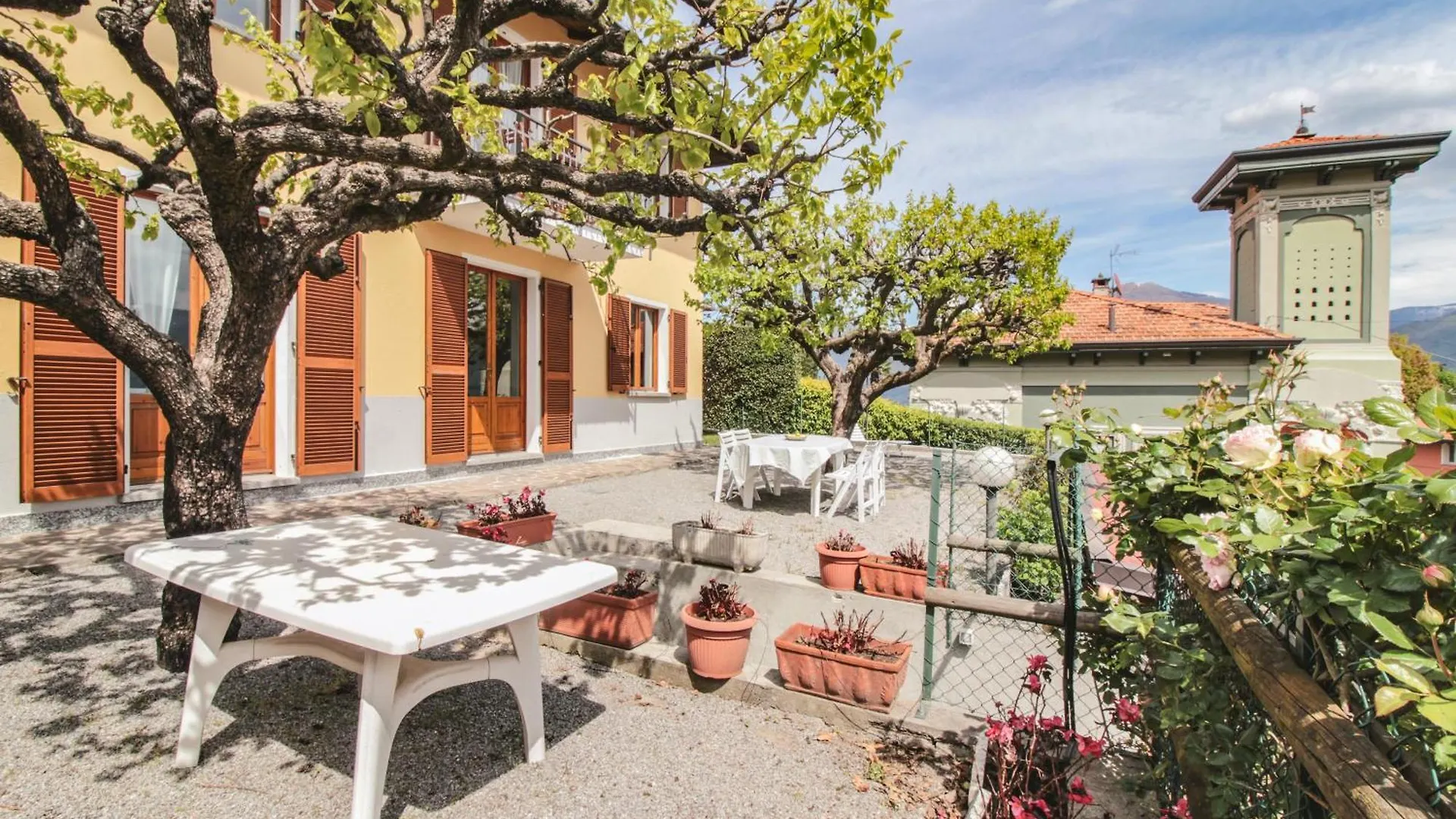 Διαμέρισμα Villa Sanziana Μενάτζιο Ιταλία